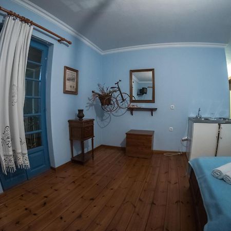 Aparthotel Petroto Fragkades Zimmer foto